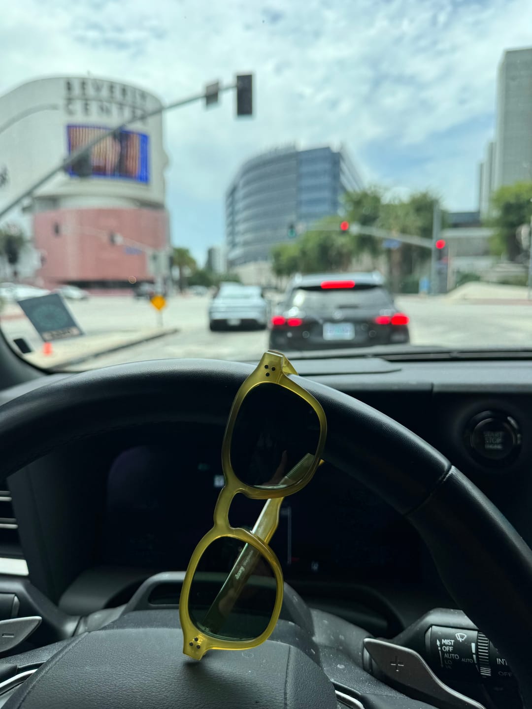 Customer photo review of Westside