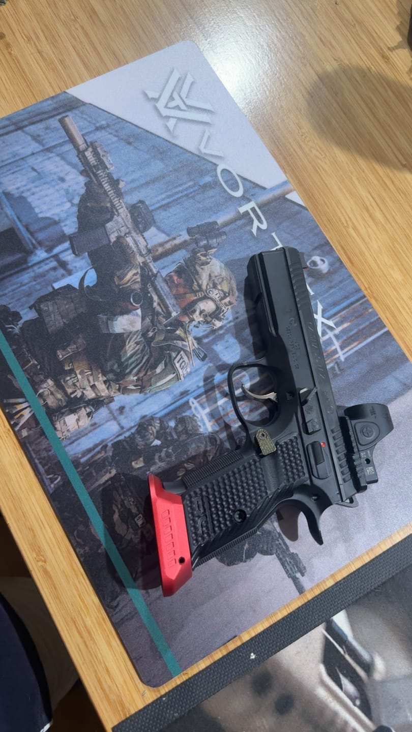 Customer photo review of CZ Shadow 2 Grips & Aluminium Magwell Combo