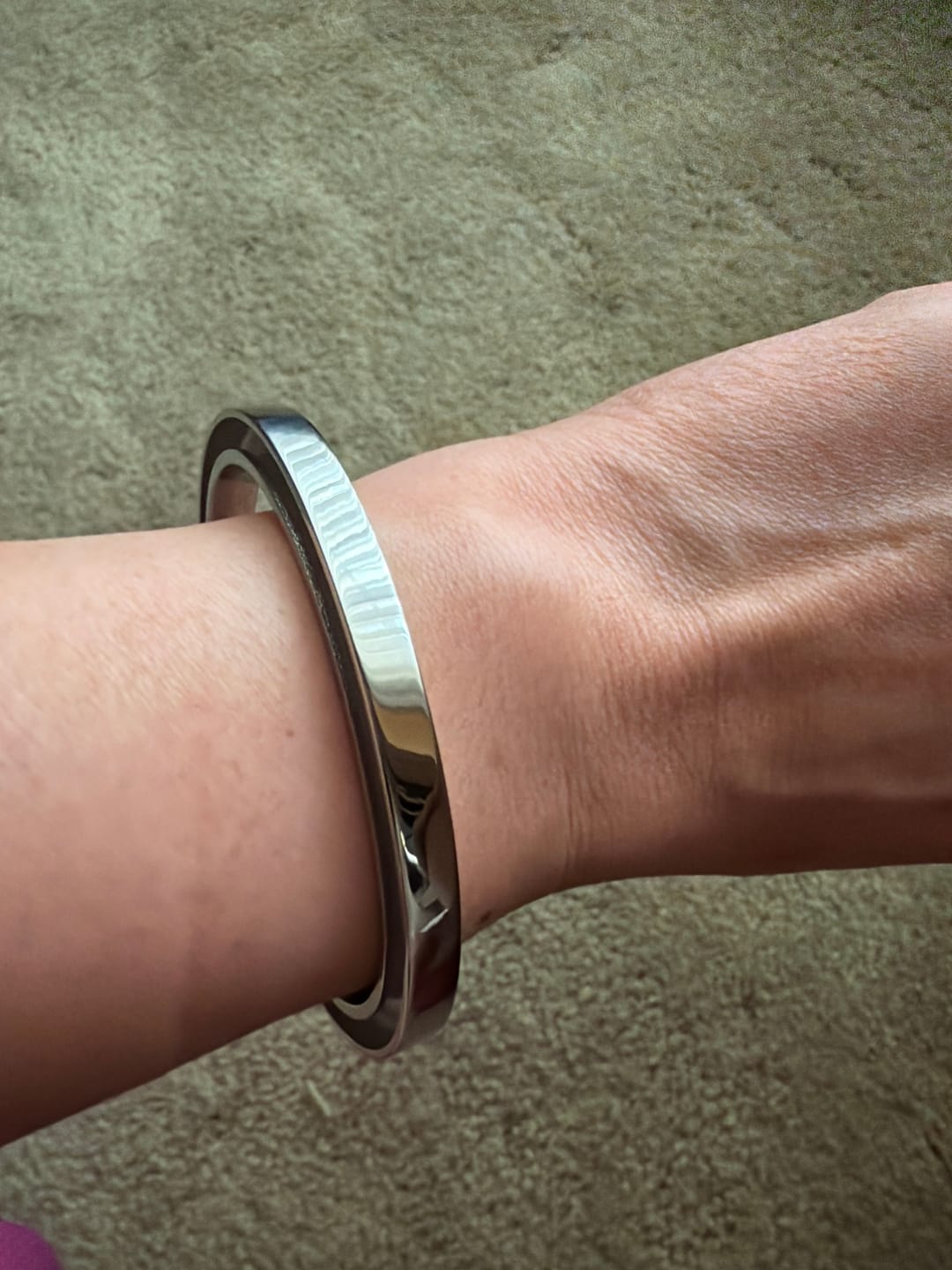Customer photo review of Hair-tie Hider Cuff Bracelet