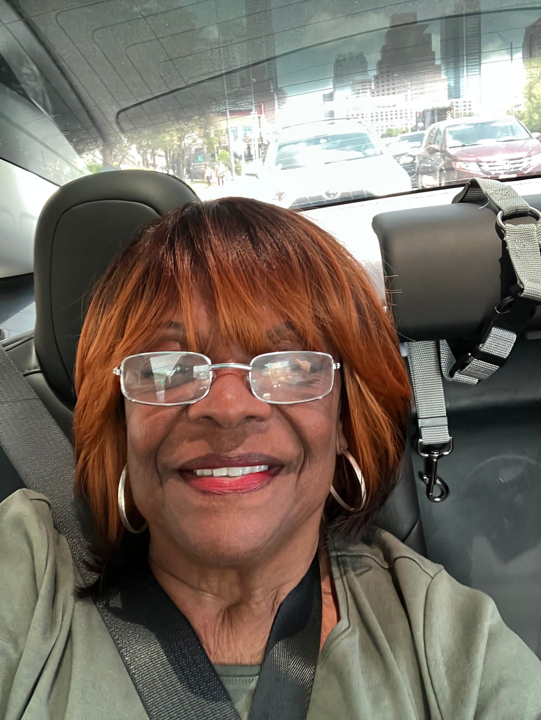 Customer photo review of Bobbi Boss Full Wig - M623 FAGO
