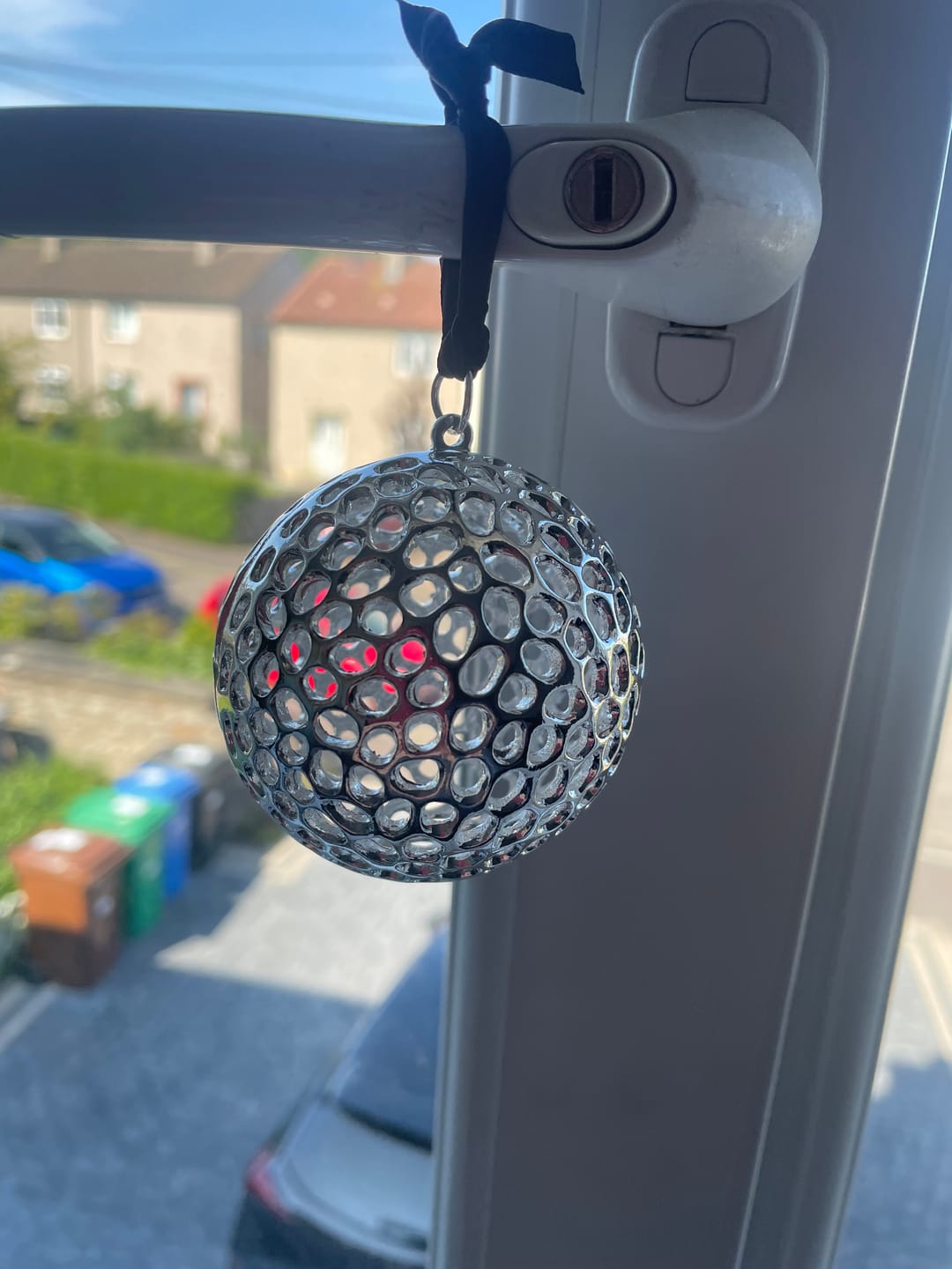 Customer photo review of Allegro Globe Bauble