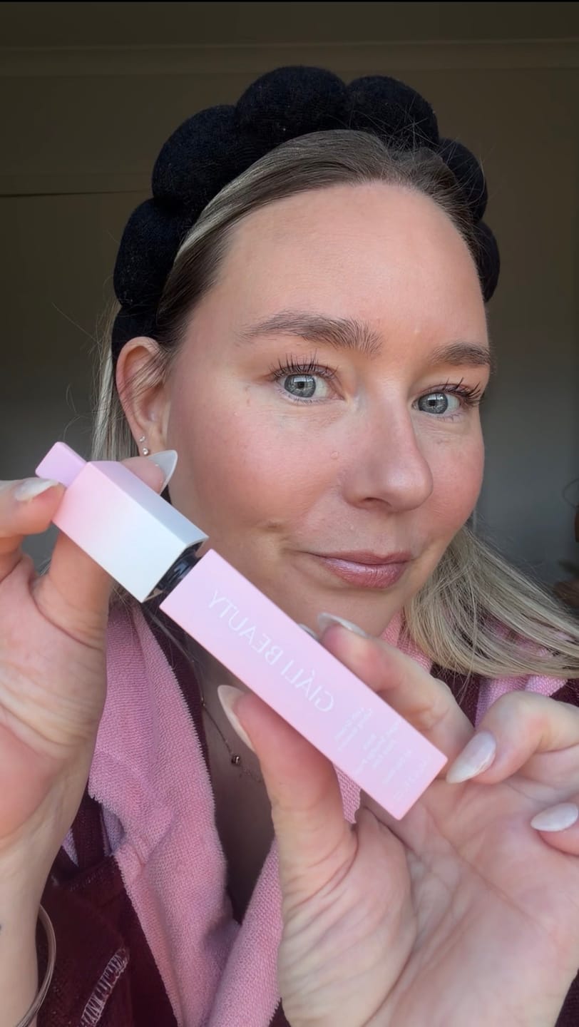 Customer photo review of Lash Growth Serum & Tubing Mascara Bundle | Day & Night Lash Care