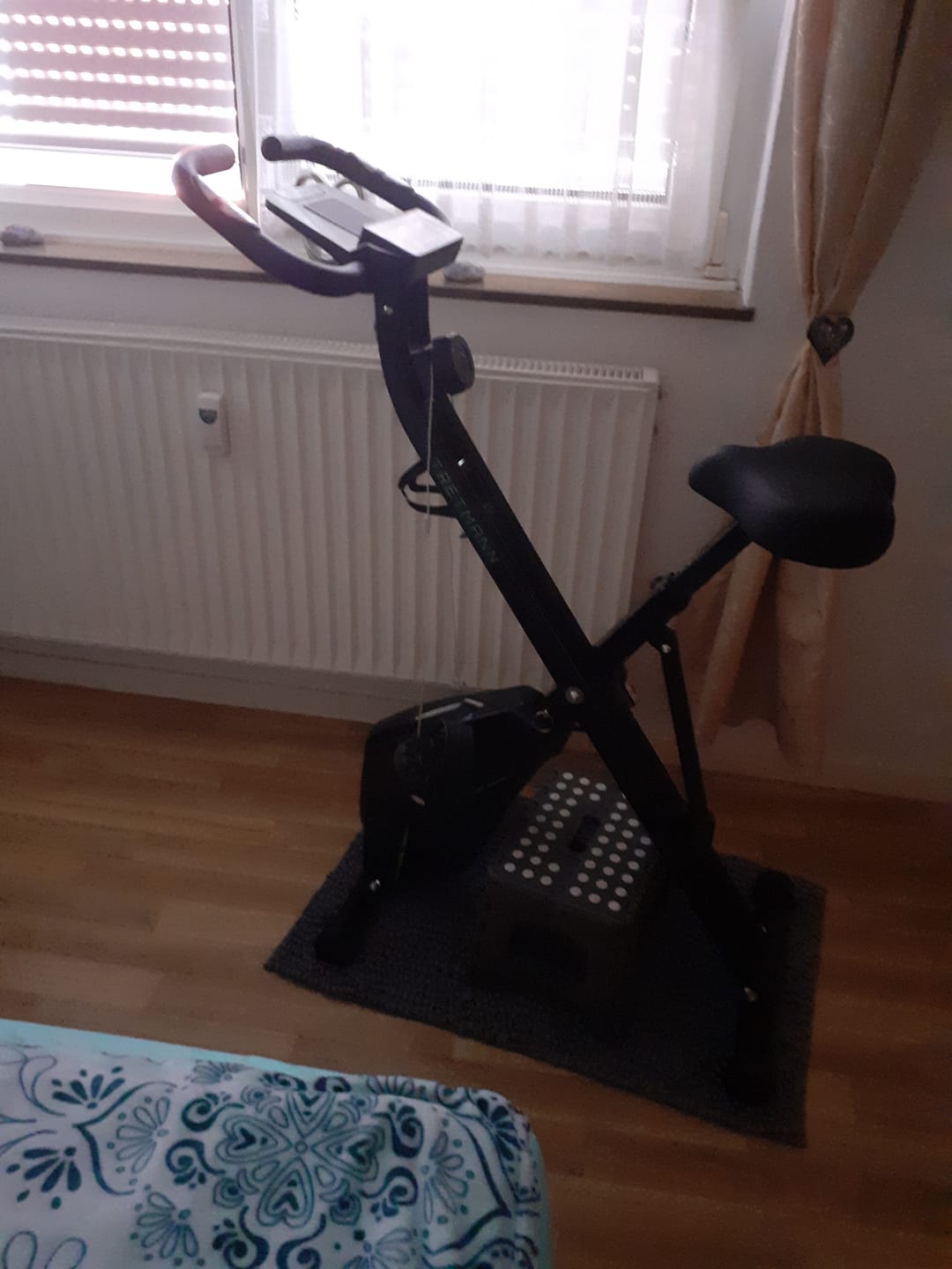 Customer photo review of Tretmann HOME - Klappbarer Heimtrainer