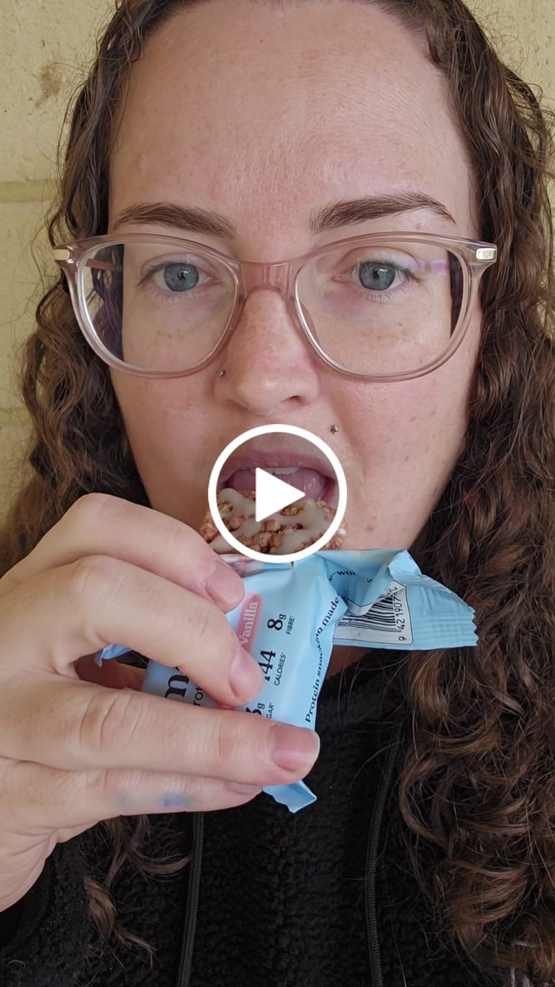 Customer video review of Strawberry Vanilla 12-Pack