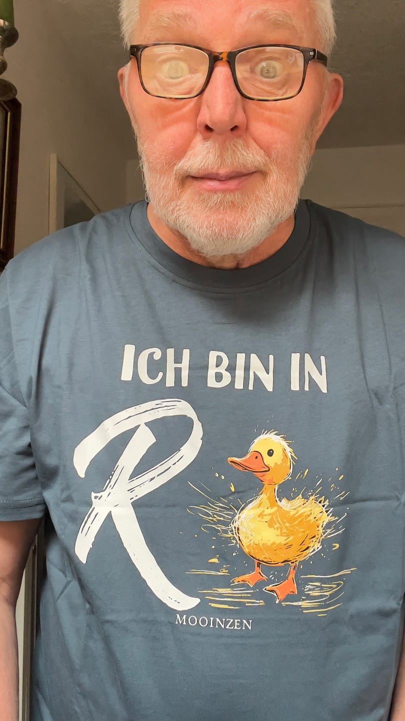Customer photo review of Ich Bin In Rente Ente · Unisex Premium Bio T-Shirt