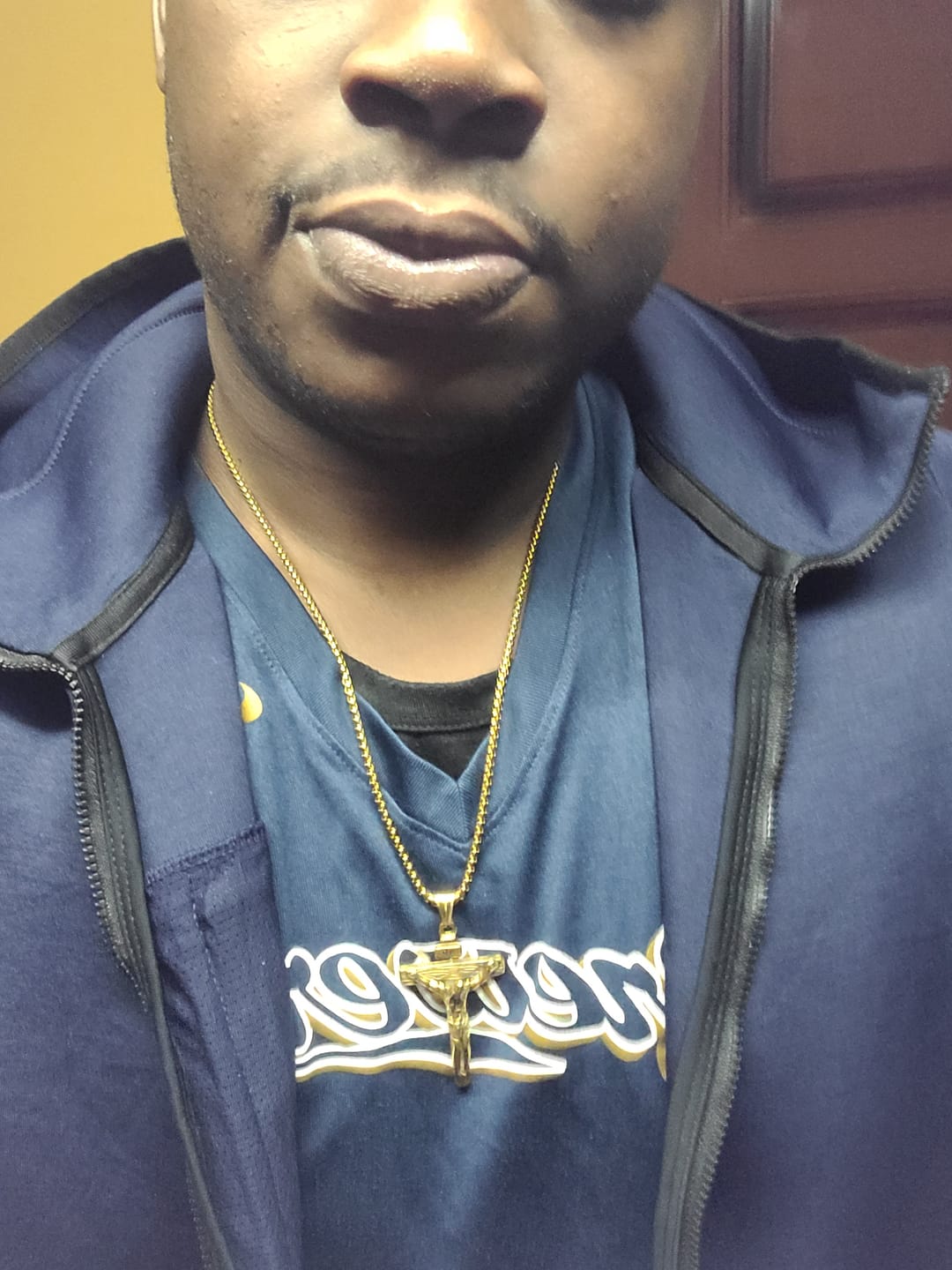 Customer photo review of FREE Today: Christ Jewelry Crucifix Pendant Charm Necklace