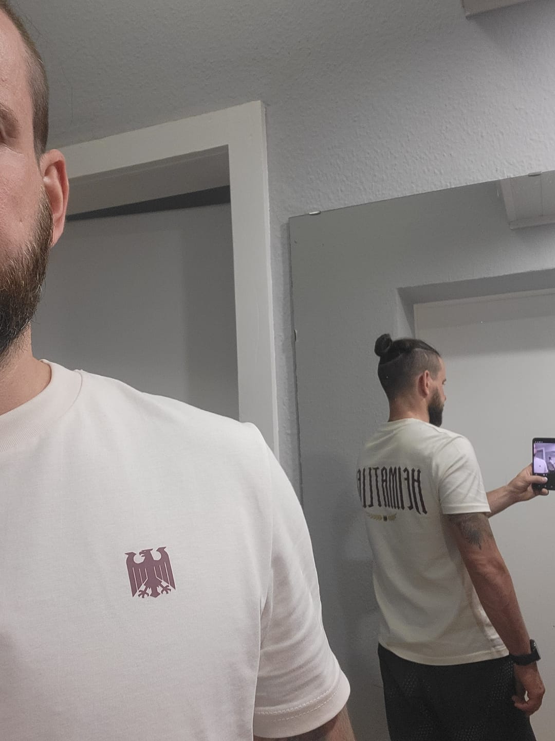 Customer photo review of Heimatliebe Statement - Shirt - Vintage White