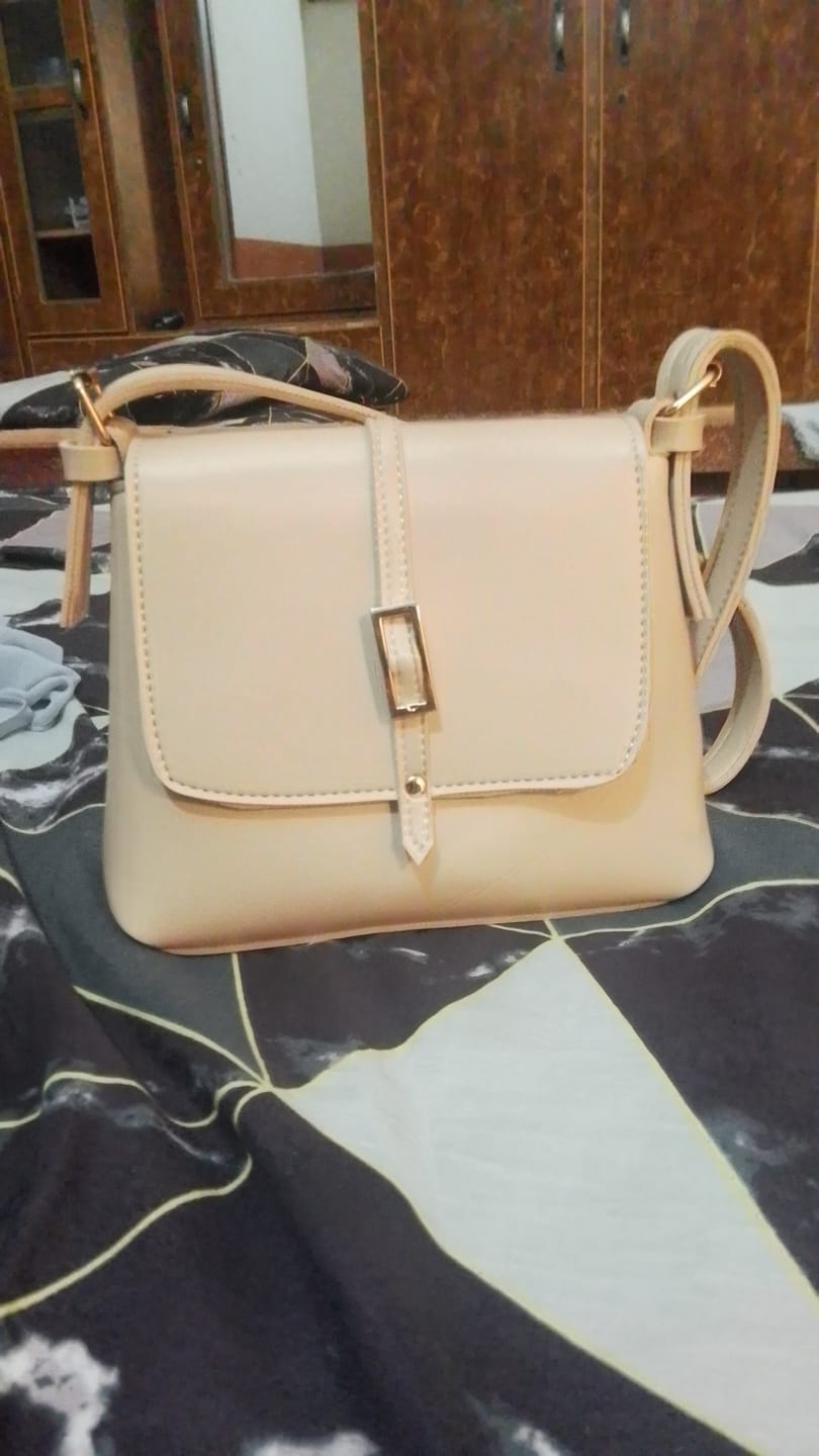 Customer photo review of Women’s Bag - Beige