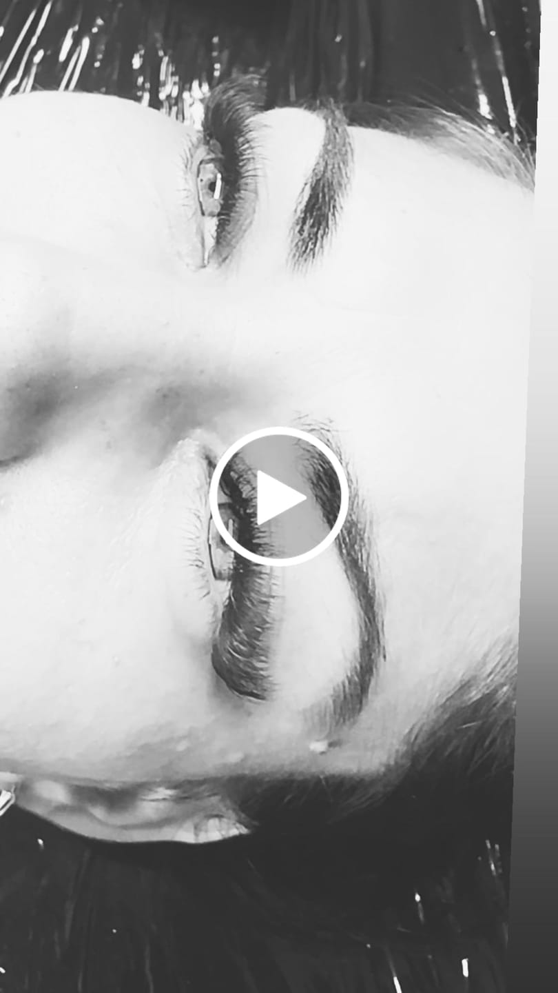Customer video review of "Cleopatra" Lovely 0,5-1 seg 40-70% humedad
