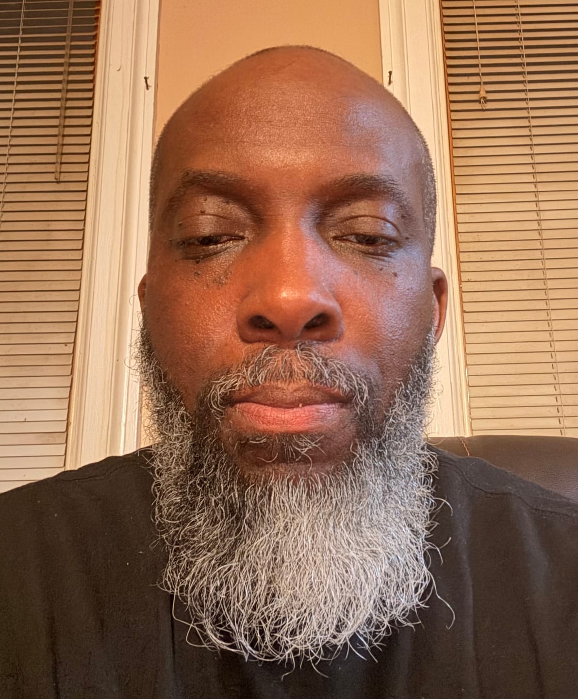 Customer photo review of BEARD WASH & SILK CONDITIONER COMBO | Revitalizing Care | Honey & Silk Infused | 8oz per