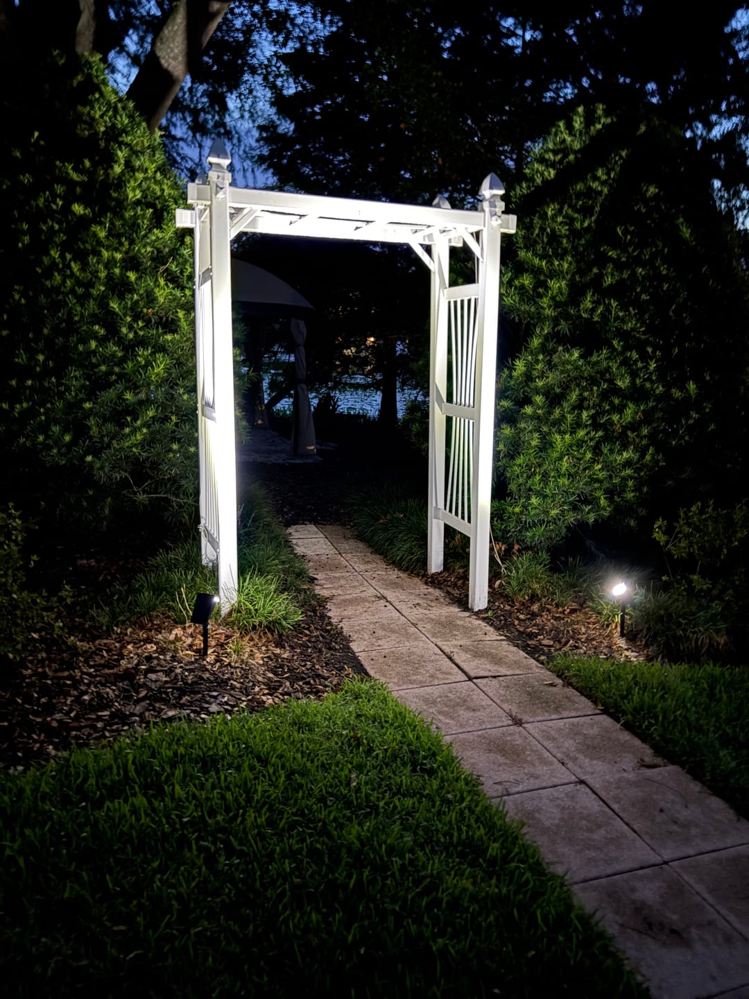 Customer photo review of Solar Spot lights For Garden Cool White Waterproof Landscape Lighting