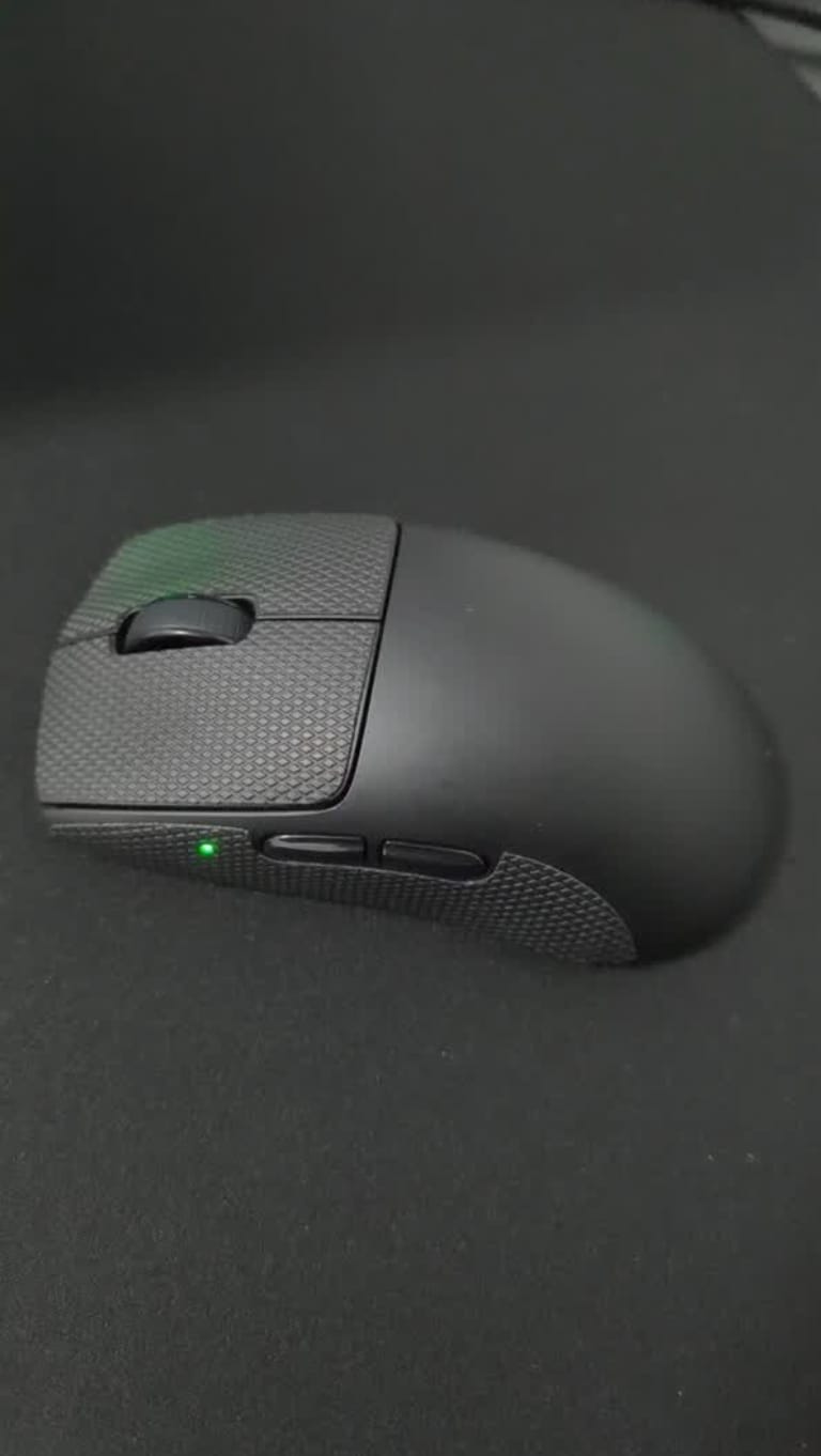 Customer photo review of Horus Lightweight 8k Polling Gaming Mouse