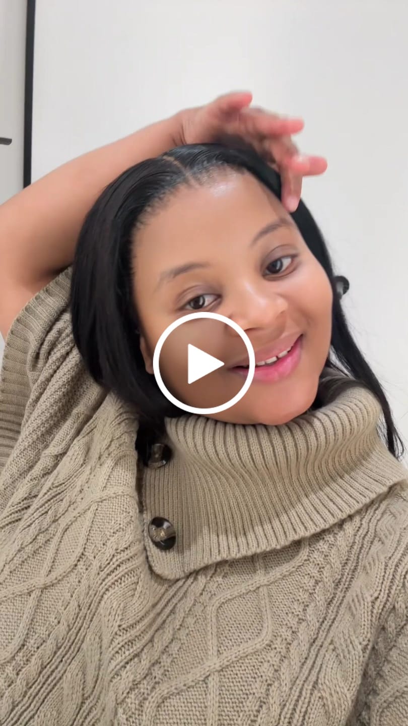 Customer video review of 16-32" Straight Peruvian Frontal Wig- 13x4 Lace Front
