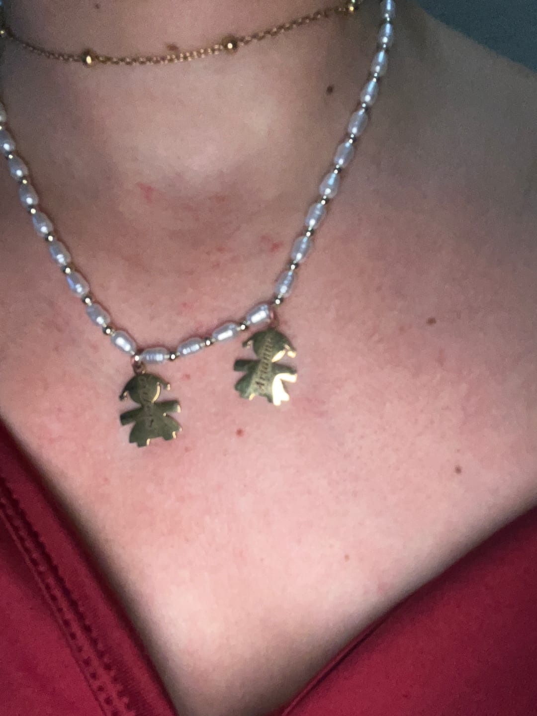 Customer photo review of Girocollo Family In Perle con ciondoli Bimbo Personalizzati