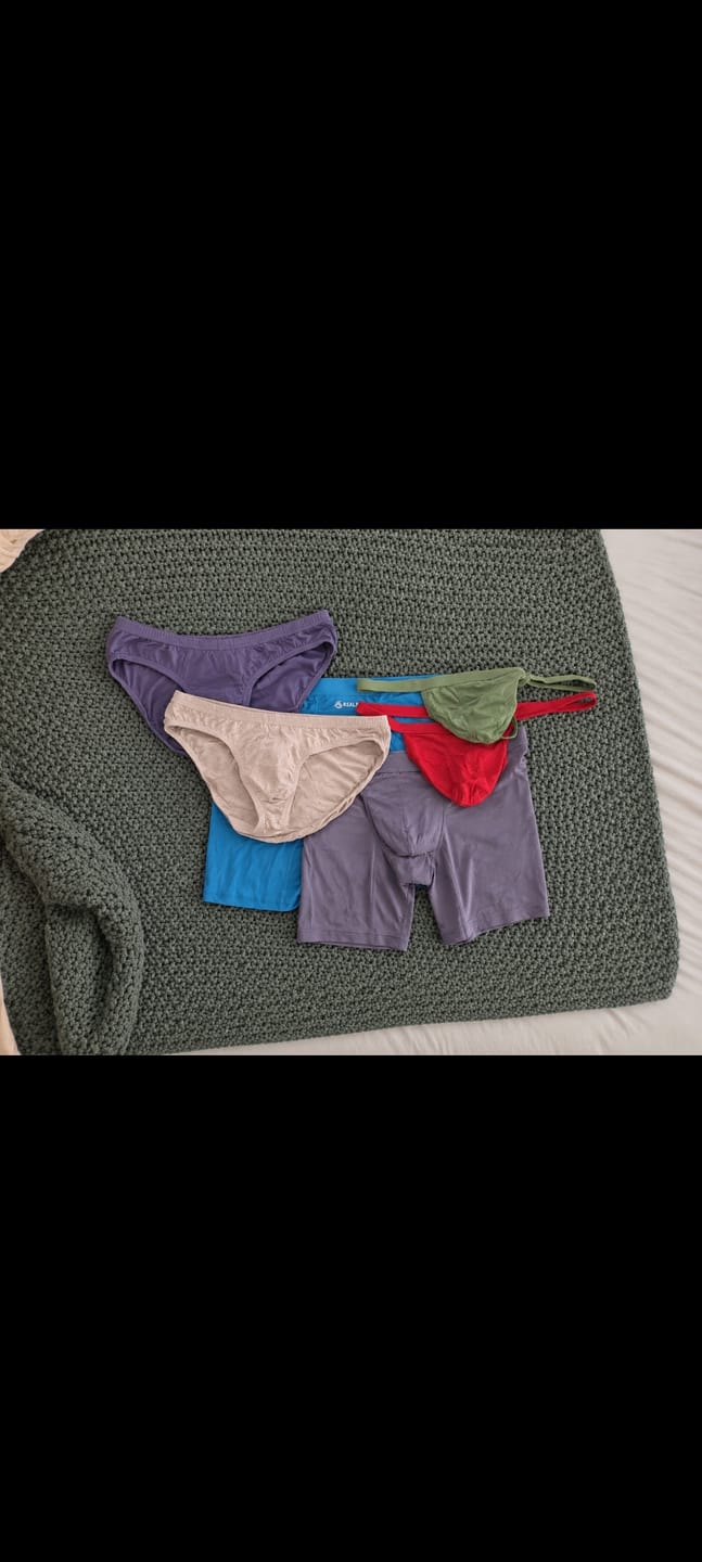 Customer photo review of Modal 7in Boxer Briefs V-FLY 3pk Black/Cyan/Gray