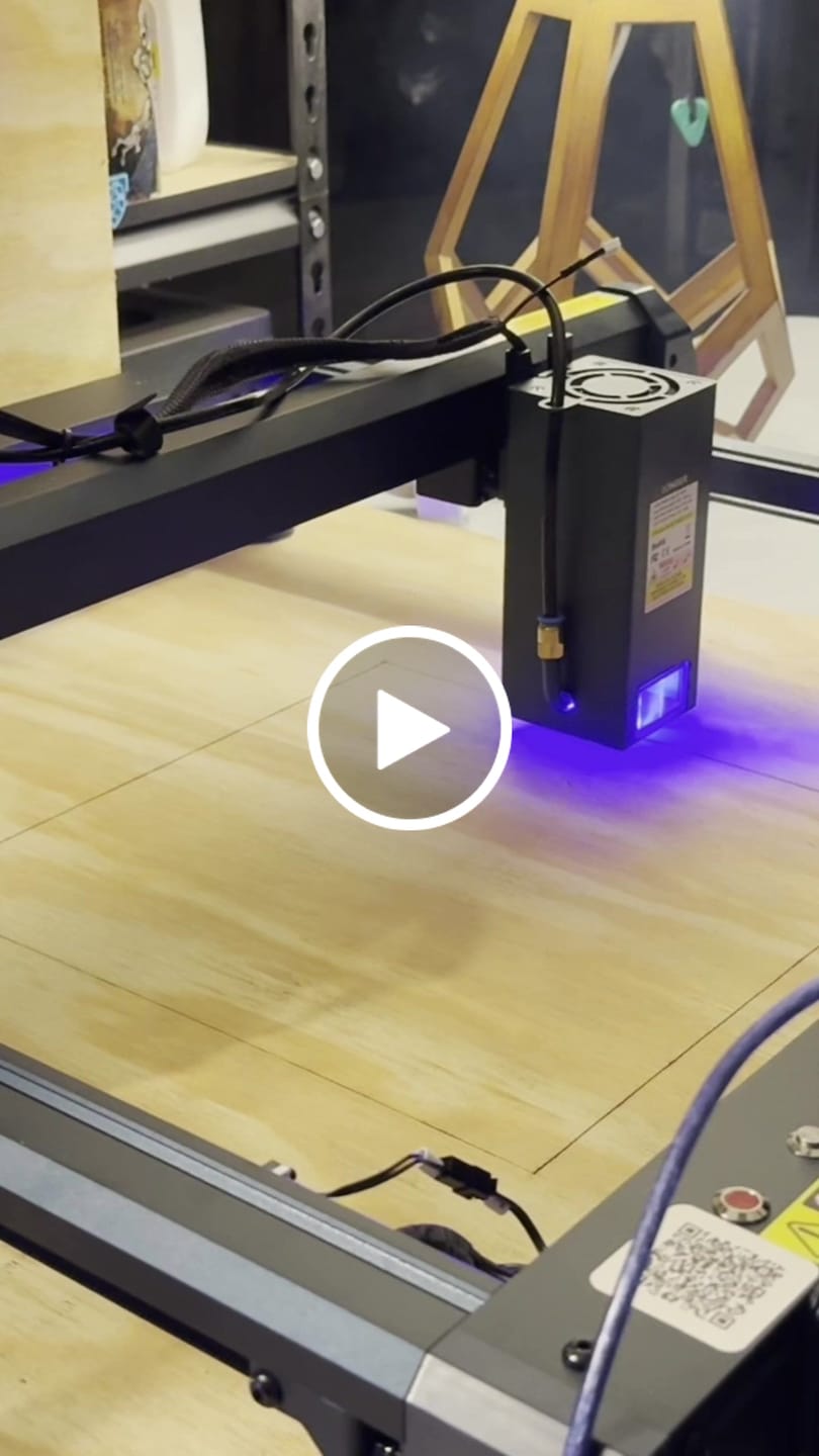 Customer video review of Longer B1 Laser Engraving Machine 20W/30W/40W
