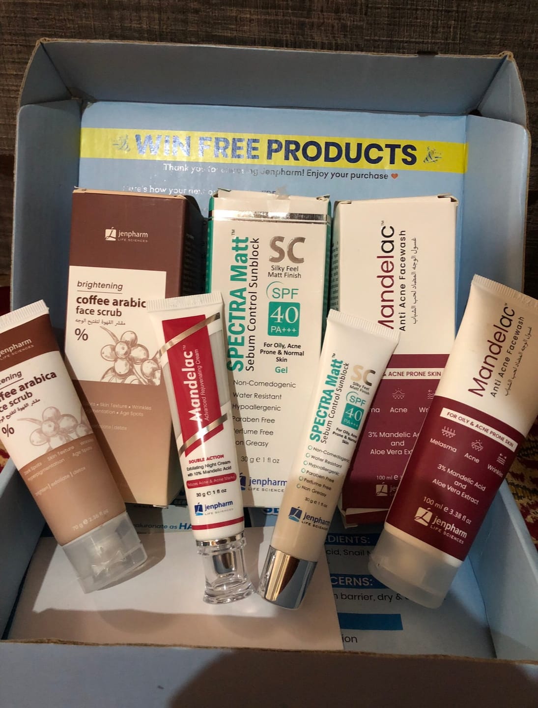 Customer photo review of MandelAC Facewash