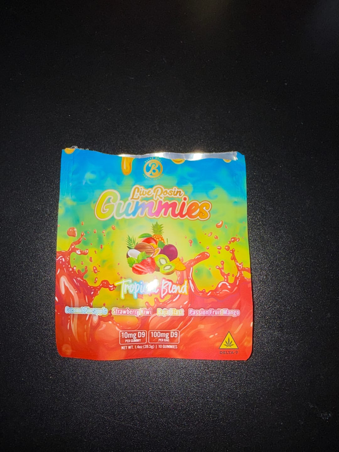 Customer photo review of Tropical Blend Live Rosin Gummies