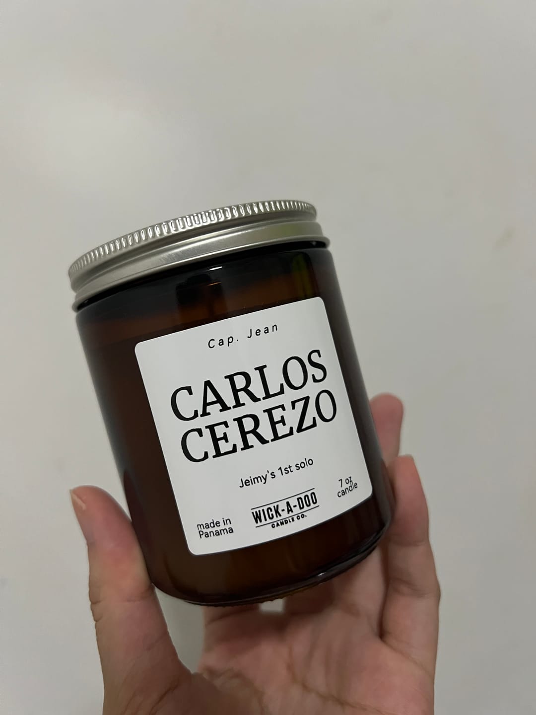 Customer photo review of Vela Custom (Blanca)