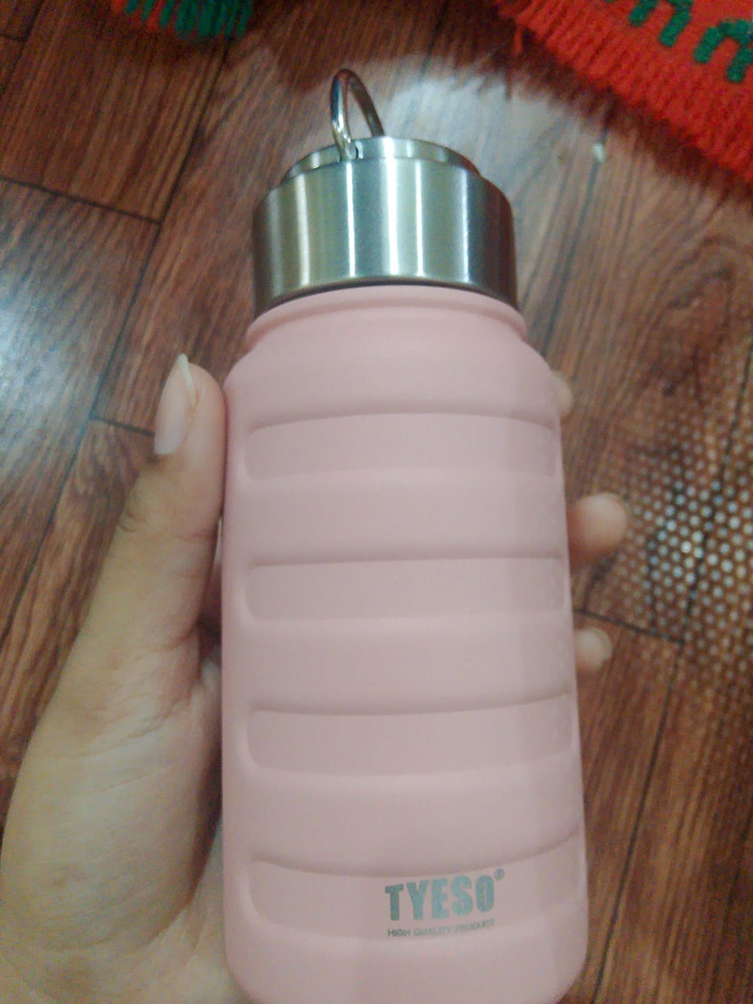 Customer photo review of Tyeso 270ml Insulated Mini Bottle