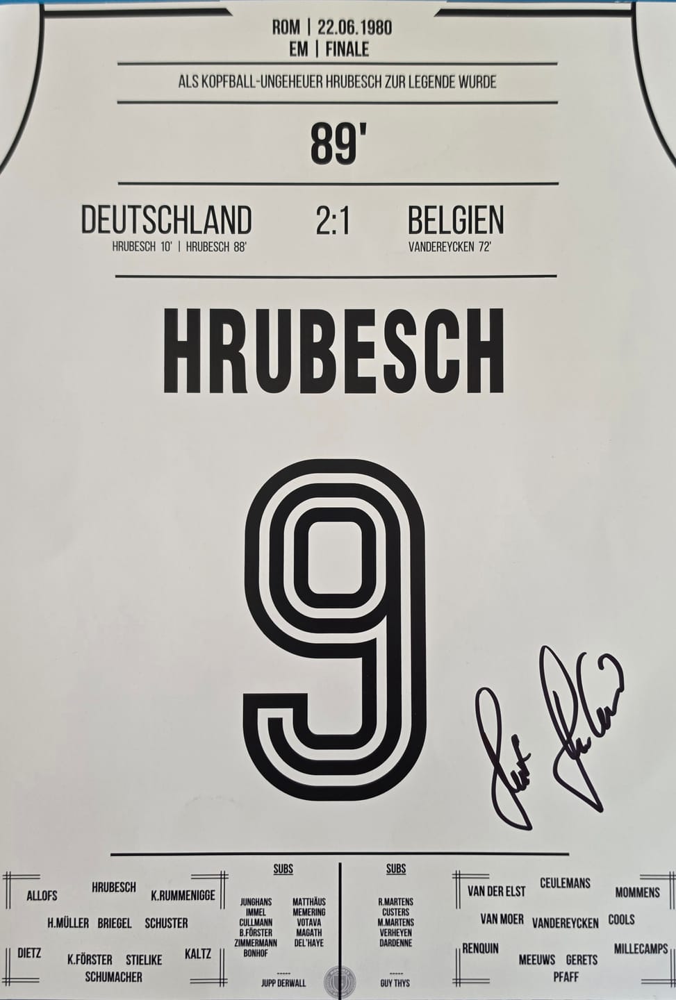 Customer photo review of Hrubesch köpft Deutschland zum zweiten Europameistertitel
