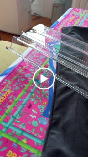 Customer video review of Crystal Clear Siamese Racks