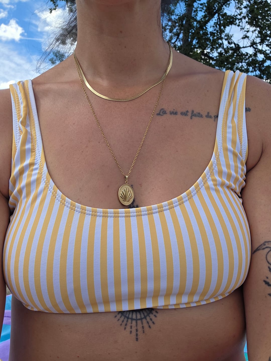 Customer photo review of Seaside Necklace - Gold
