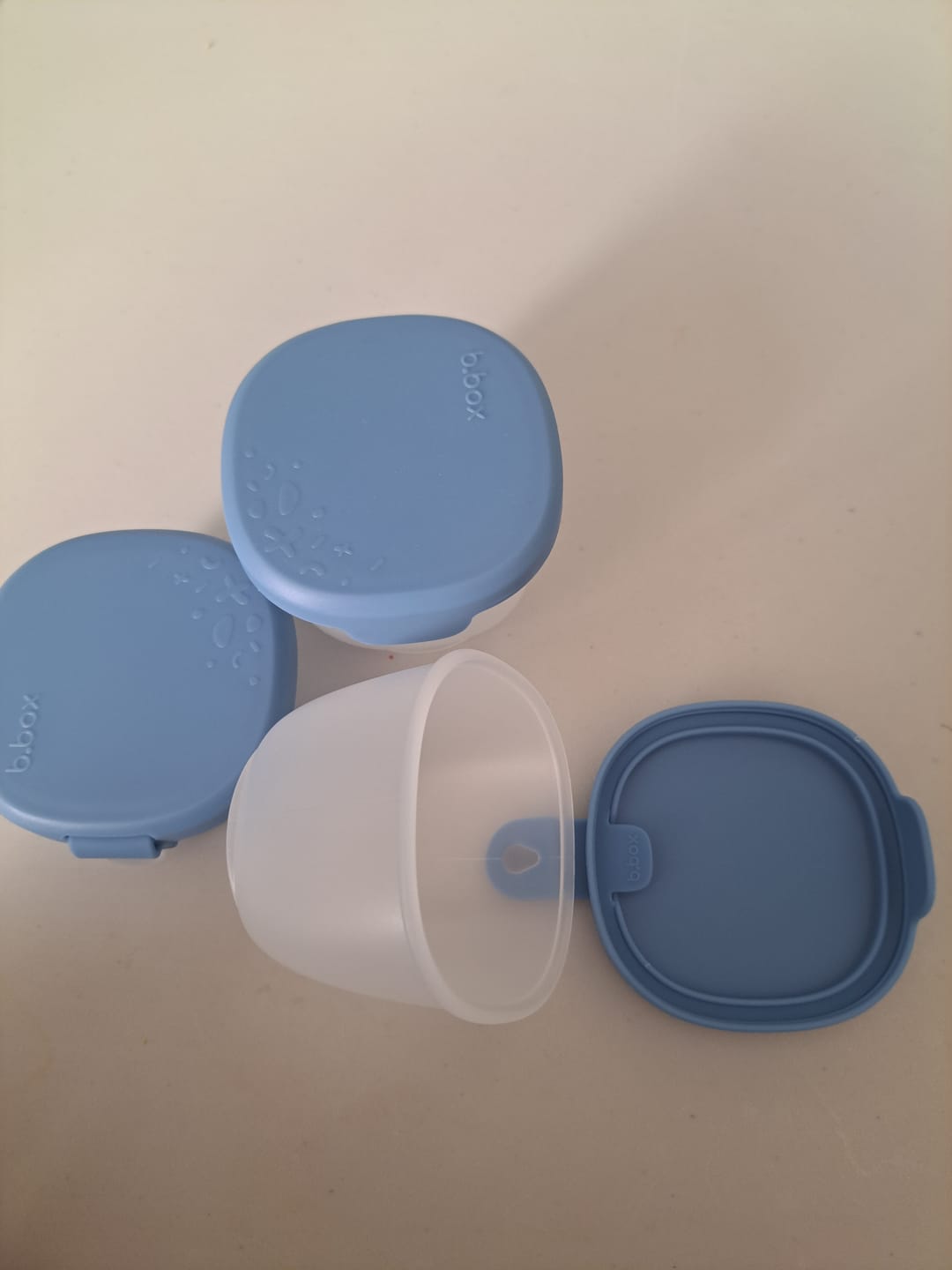 Customer photo review of Snack tubs antiderrames