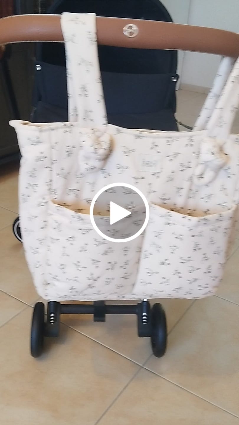 Customer video review of תיק עגלה בגודל בינוני מכותנה אורגנית – מעוטר בעלי זית