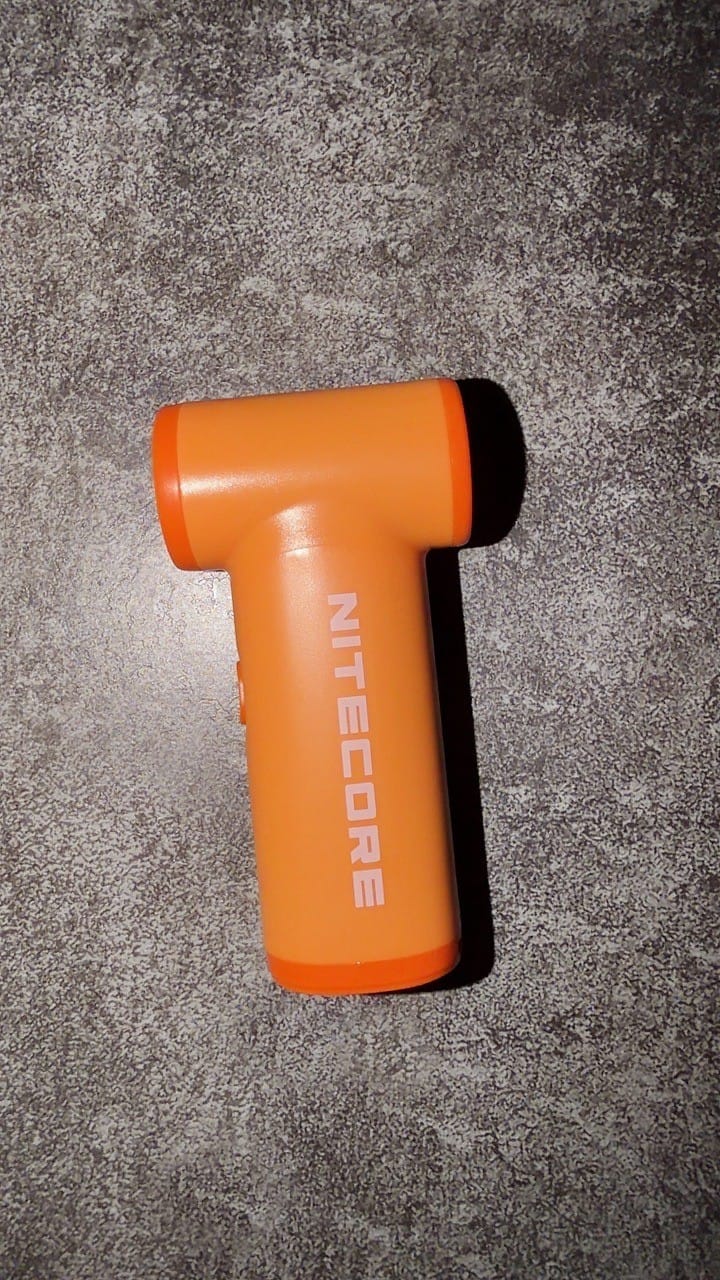Customer photo review of NEF Nano - Palm-Sized High-Speed Handheld Fan