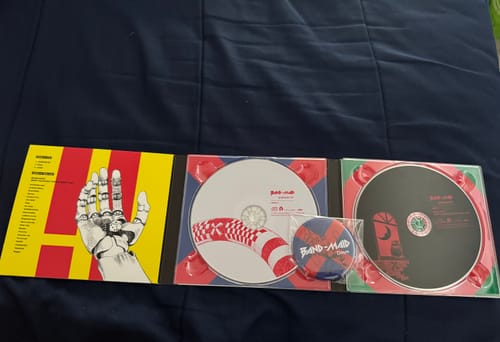 Customer photo review of BAND-MAID - ENERGETIC - First Press Limited Edition [CD + Blu-ray]