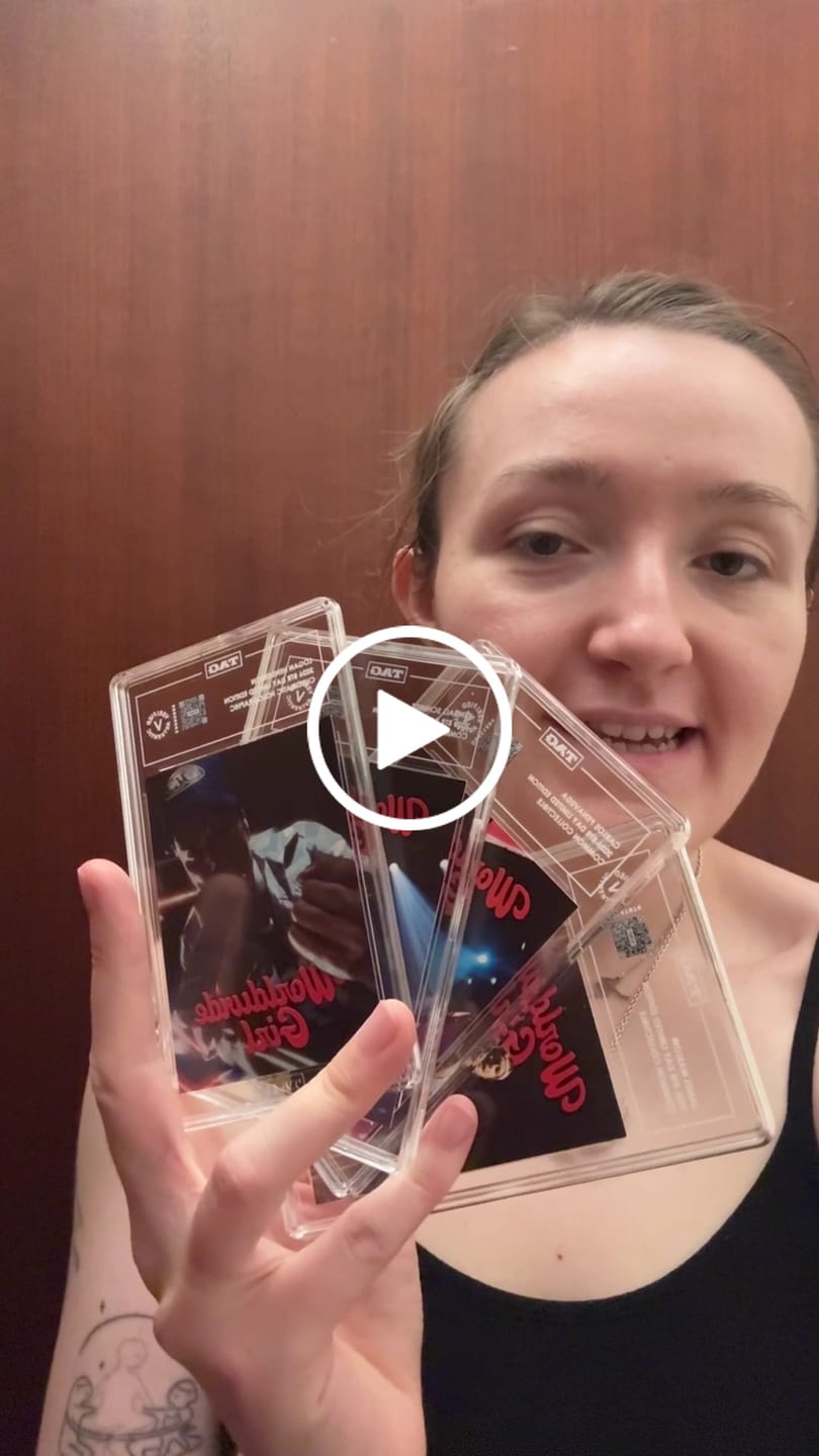 Customer video review of BIG TIME RUSH COLLECTIBLE SET