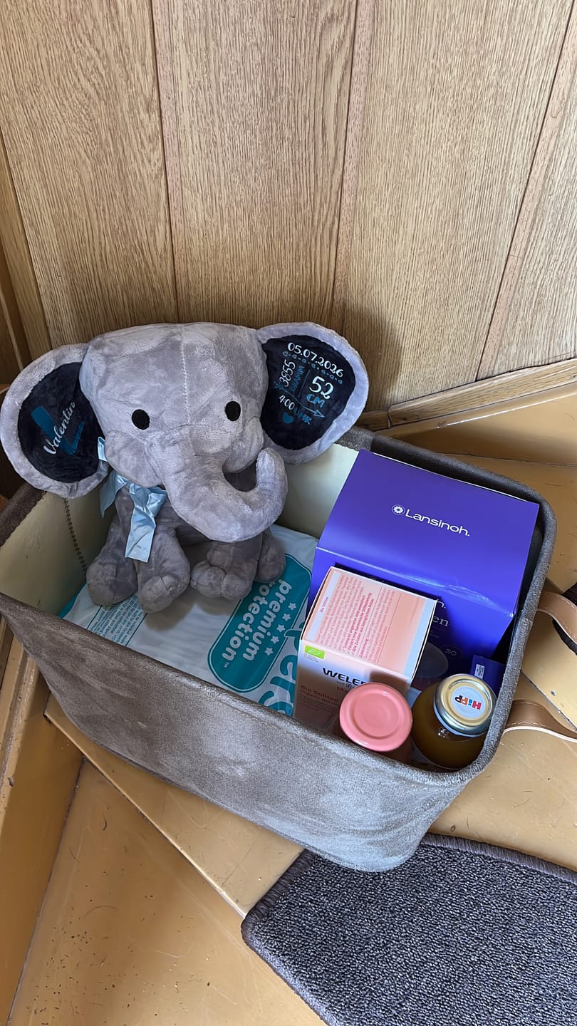 Customer photo review of Zur Geburt - Baby-Stofftier