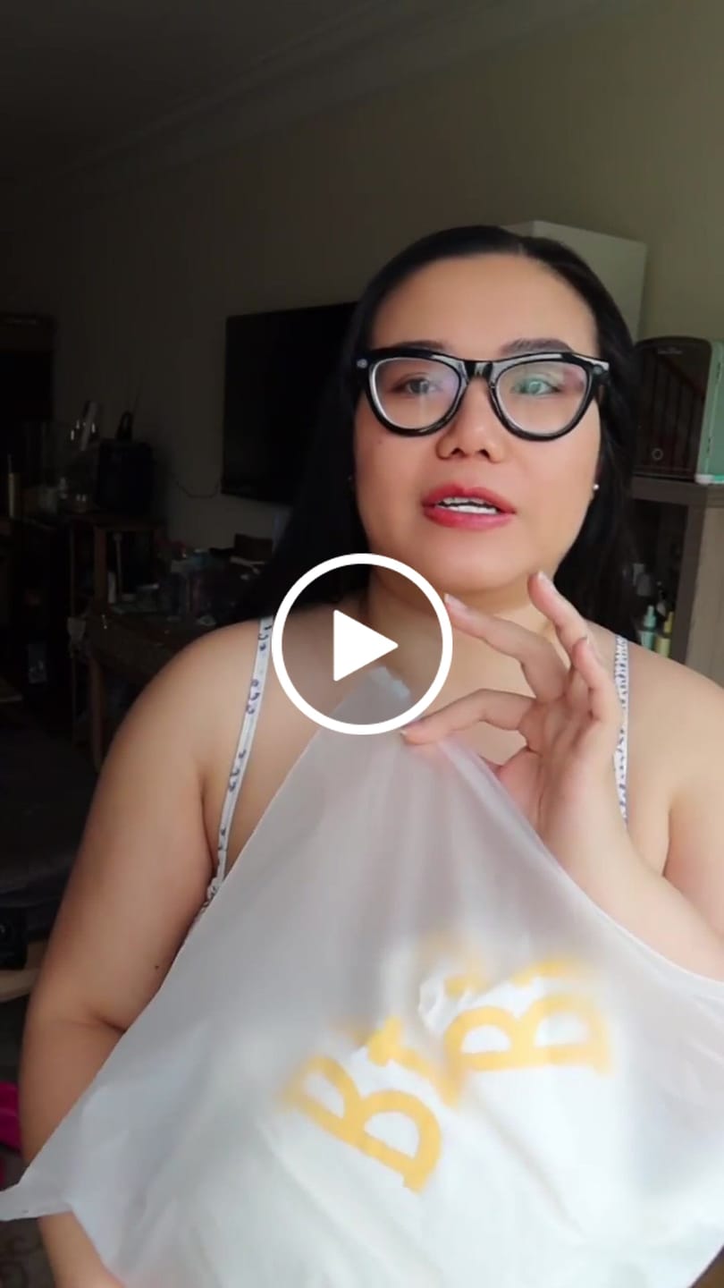 Customer video review of 'BEACH TIME' PAINTED SWEATSHIRT