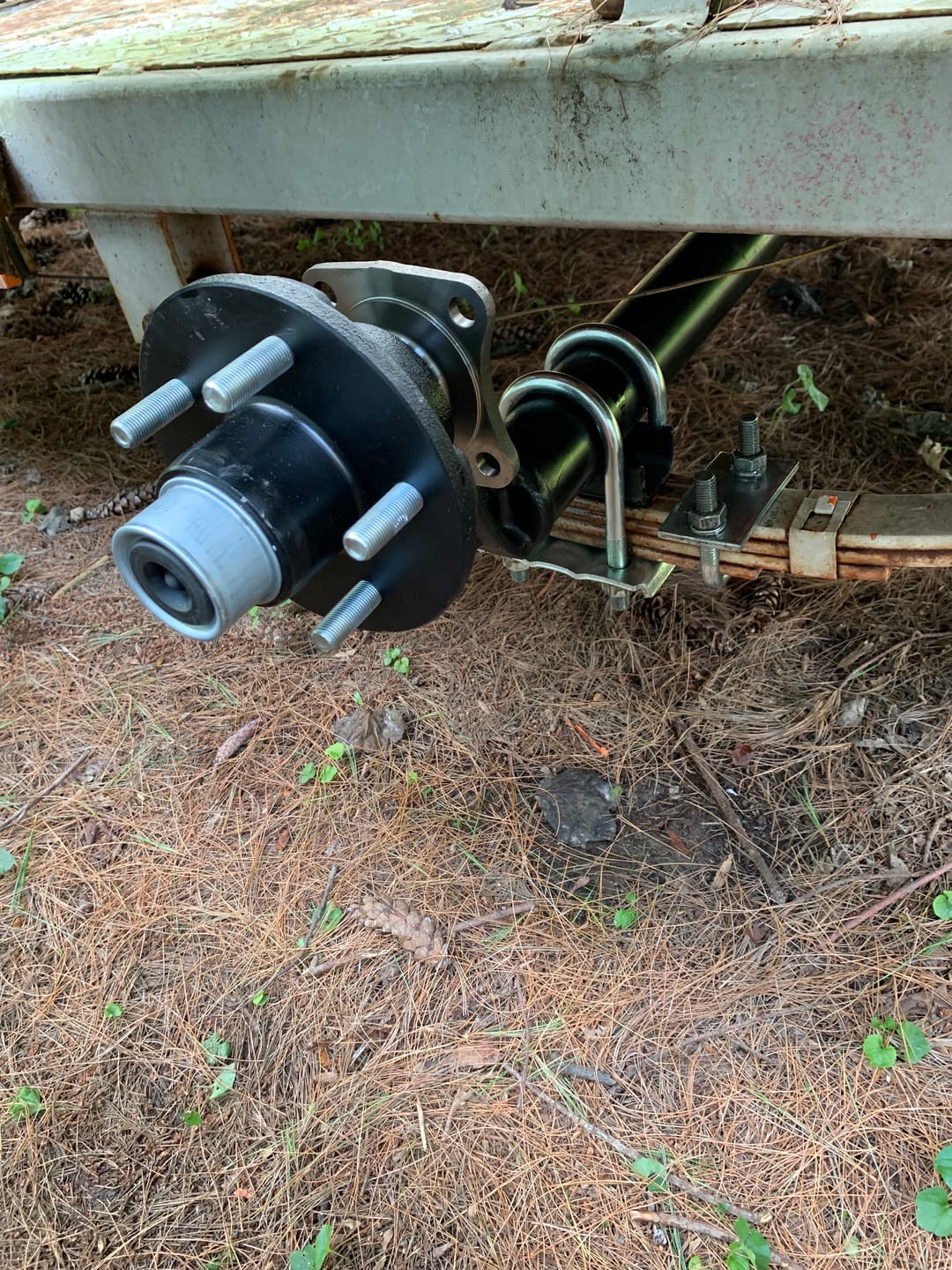 Customer photo review of 3500 lb Trailer Axle With Idler Hubs | Round Drop
