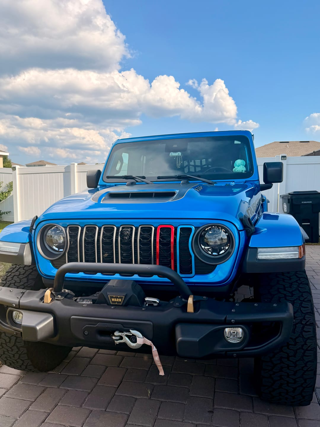 Customer photo review of Painted "Snap On" Accent Cover fits *24-26 Updated Jeep JL JT Grille