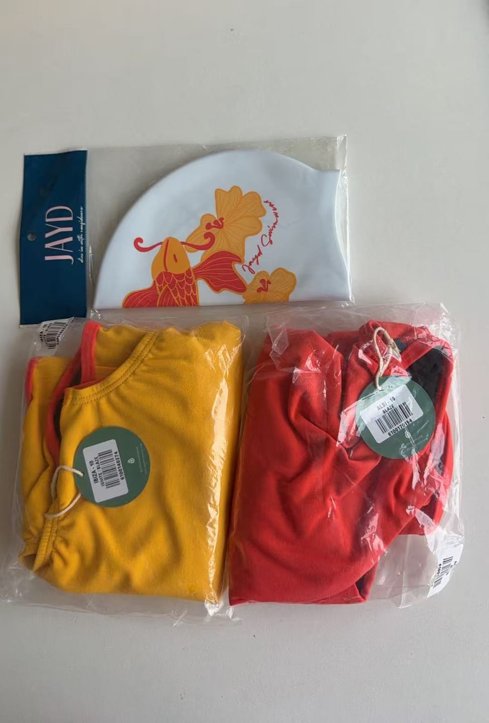 Customer photo review of ALBI ONE PIECE - Blaze