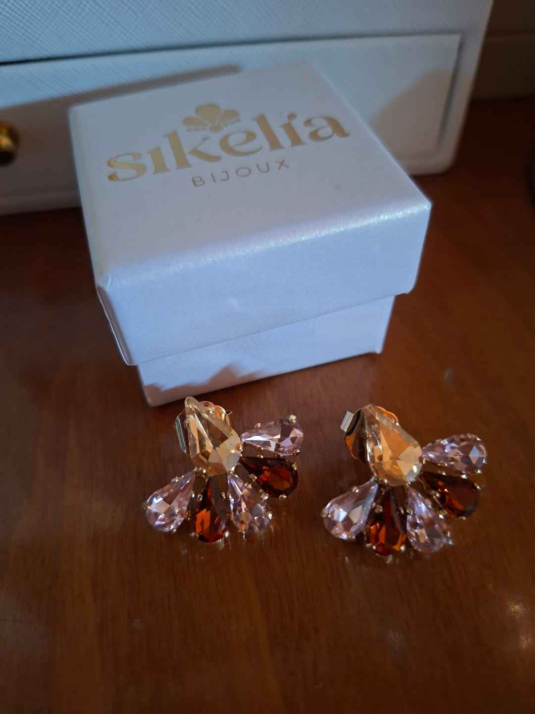 Customer photo review of Libellulina Personalizzata - (Orecchini)