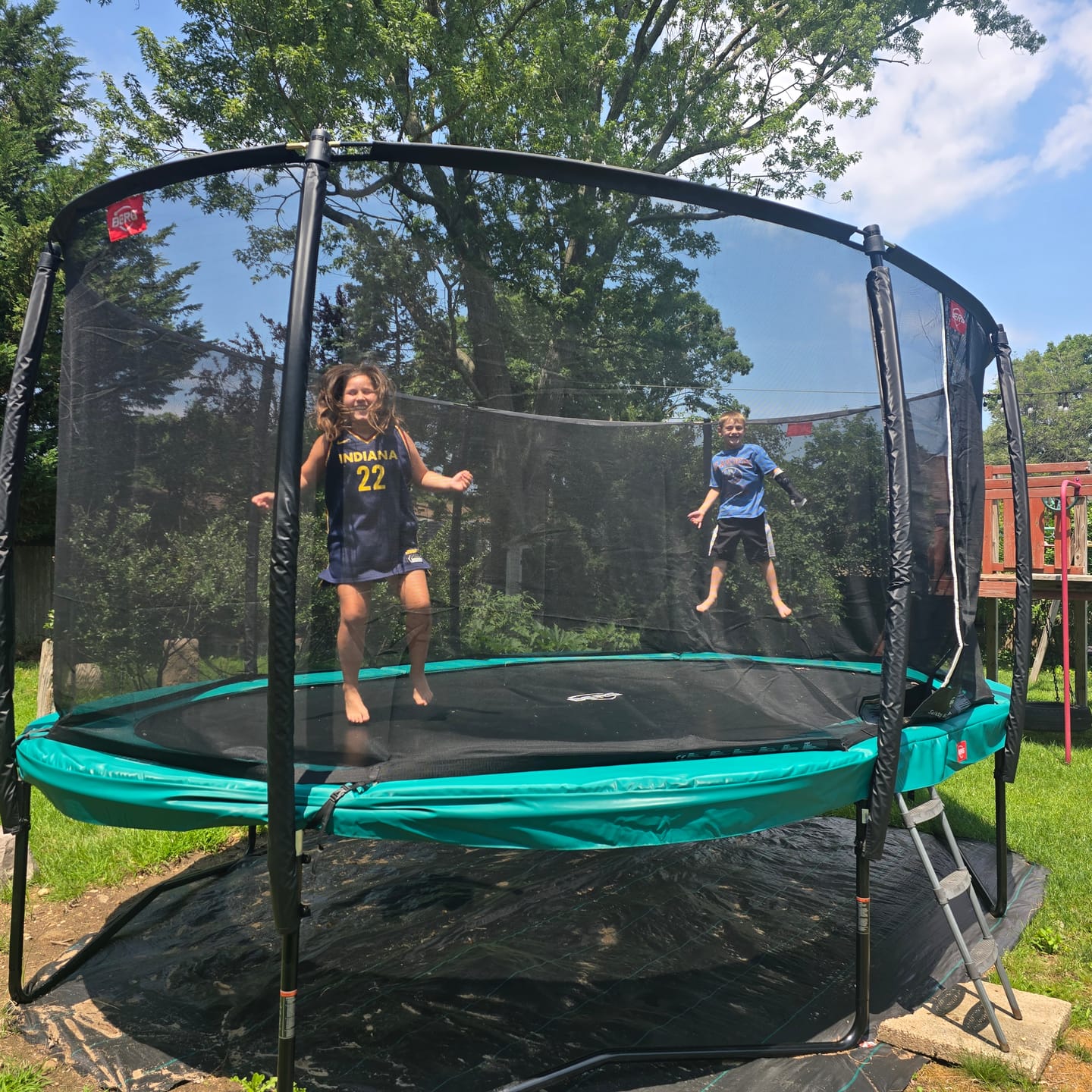 Customer photo review of BERG Grand Champion 17' Oval Lo-Ground Trampoline with Enclosure