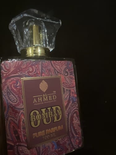 Customer photo review of BOMBAY OUD PURE PARFUM By Al Ahmed  100ml For Men & Women EDP Long Lasting