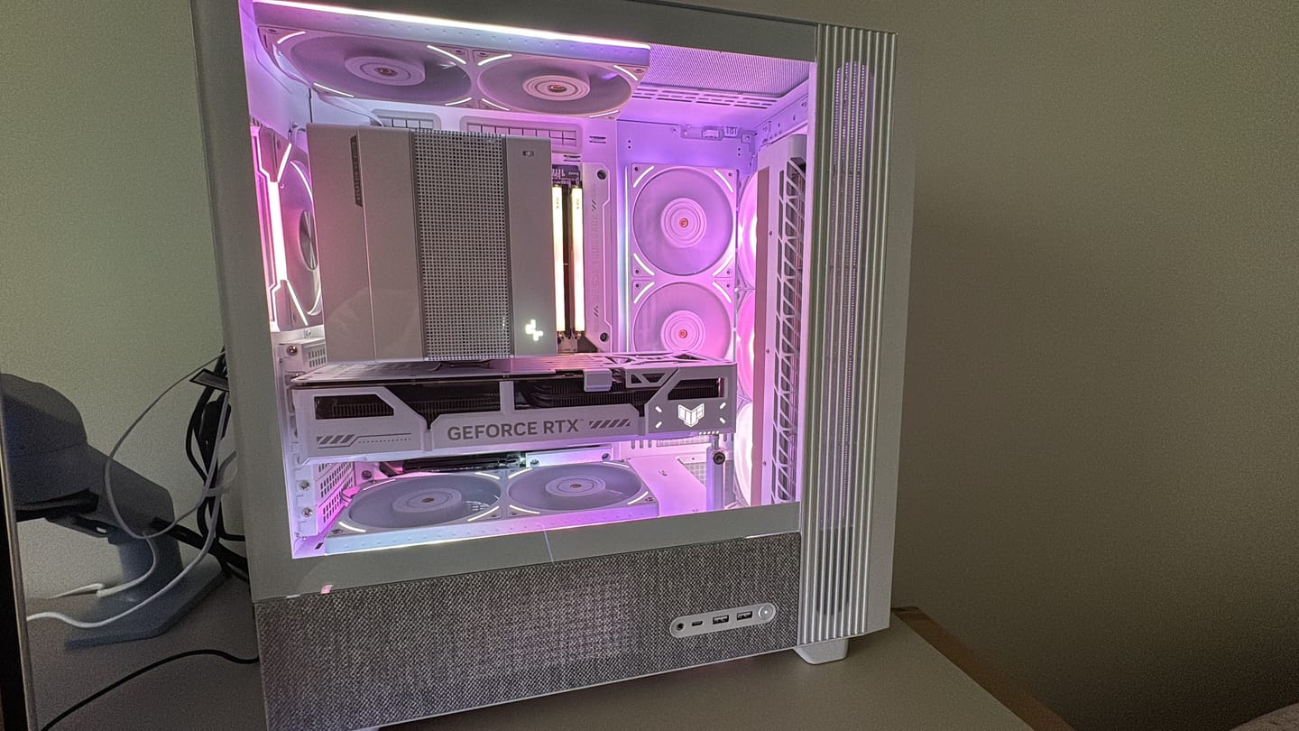 Customer photo review of TRYX FLOVA F50 Bilgisayar Kasası