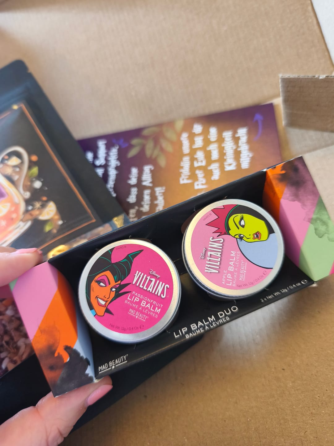 Customer photo review of Disney Villains Lippenbalsam Set Apfel & Passionsfrucht