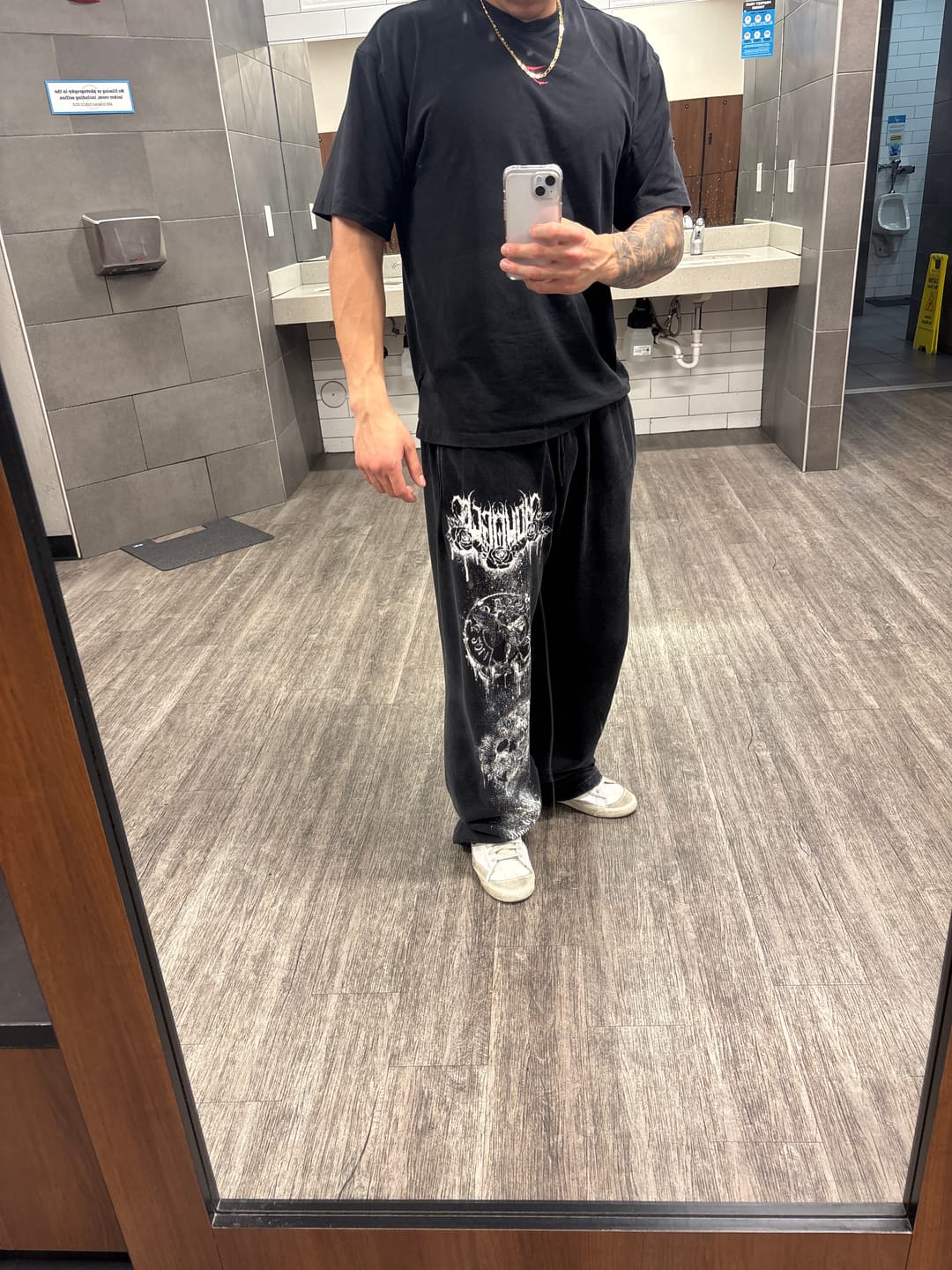 Customer photo review of 2116 - Dynasty Sweats