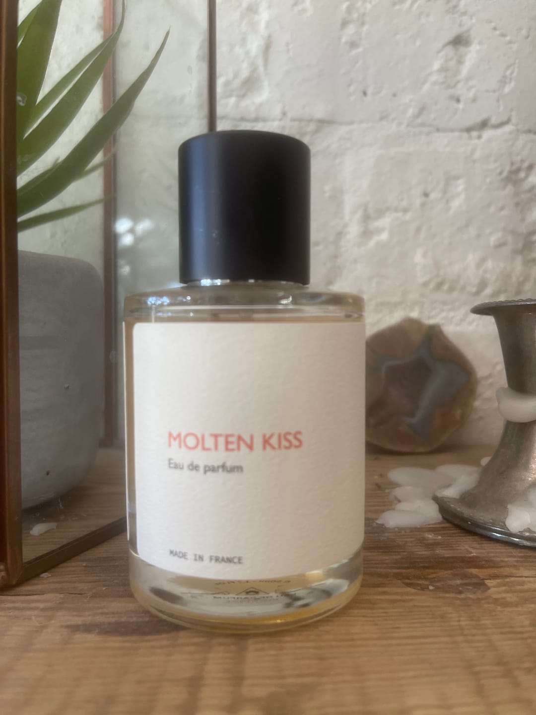 Customer photo review of Molten Kiss