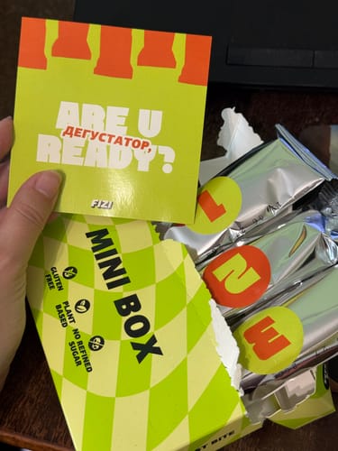 Customer photo review of Подарунковий міні бокс секретних батончиків🤭
