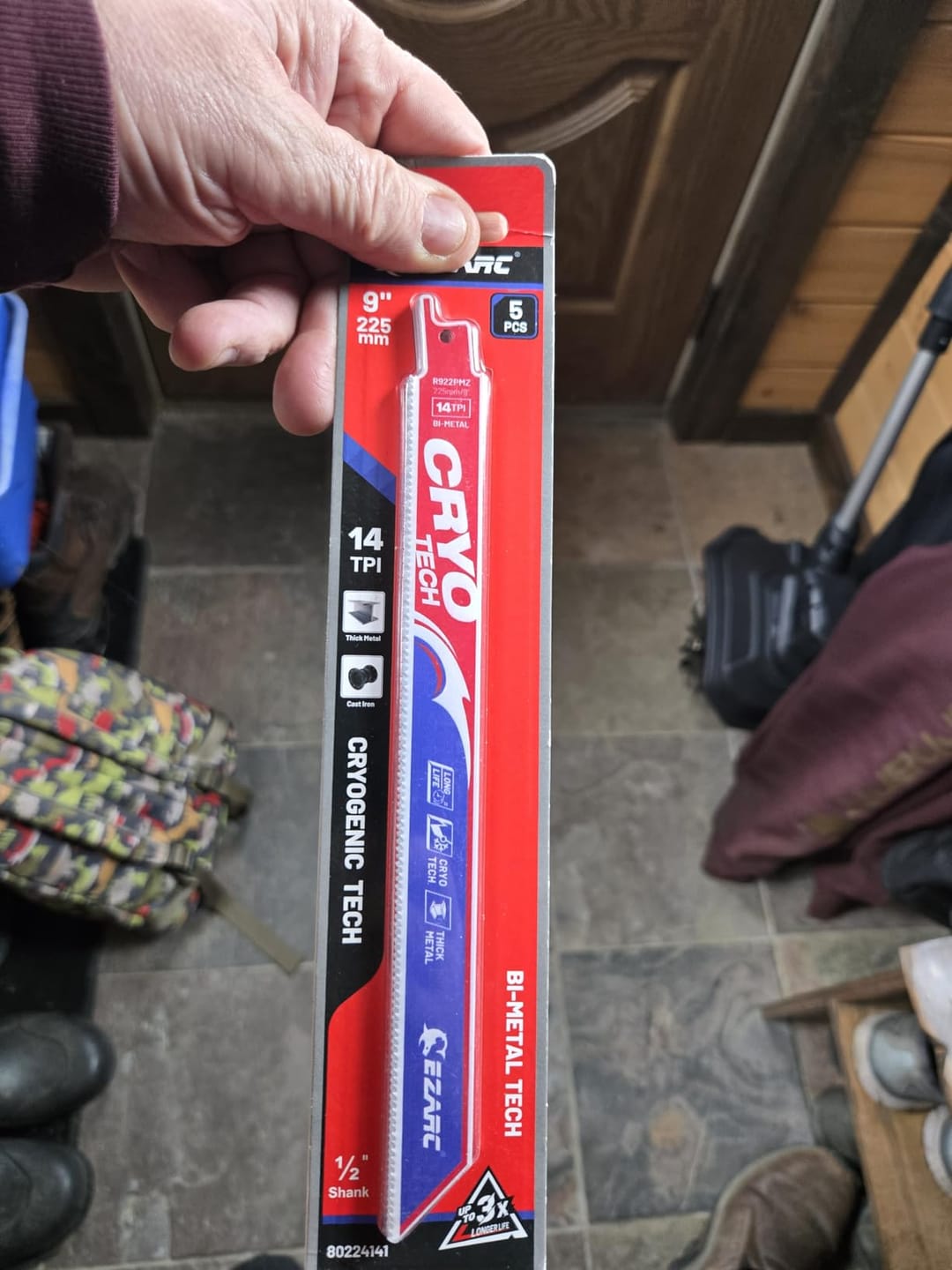 Customer photo review of Metal Cutting - Bi-Metal Cryo Tech Sabre, 6/9in, 14/18 TPI Reciprocating Saw Blade