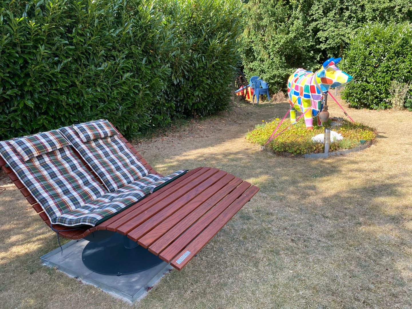 Customer photo review of MEBE Wave Lounge - drehbare Gartenliege für 2 Personen