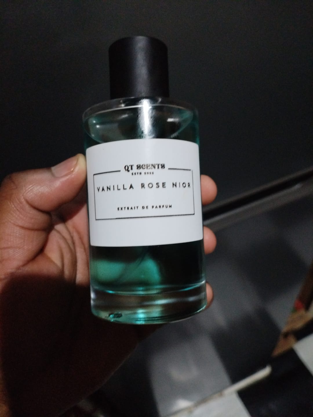 Customer photo review of Vanilla rose nior  unisex