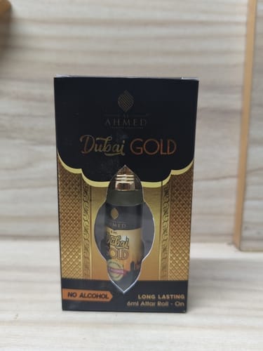 Customer photo review of Al Ahmed Dubai Gold Attar Roll on Perfume | Long lasting Fragrance Perfume For Men and Women | 100% Alcohol Free Attar Perfume | 6ml)