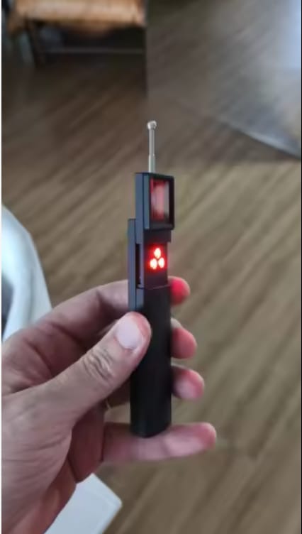 Customer photo review of Vigilo Gizli Kamera Dedektör Pro™